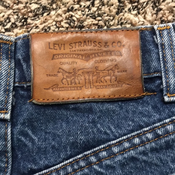 Levi’s High Waisted Factory distressed Jean Shorts | Like New! - Picture 5 of 5